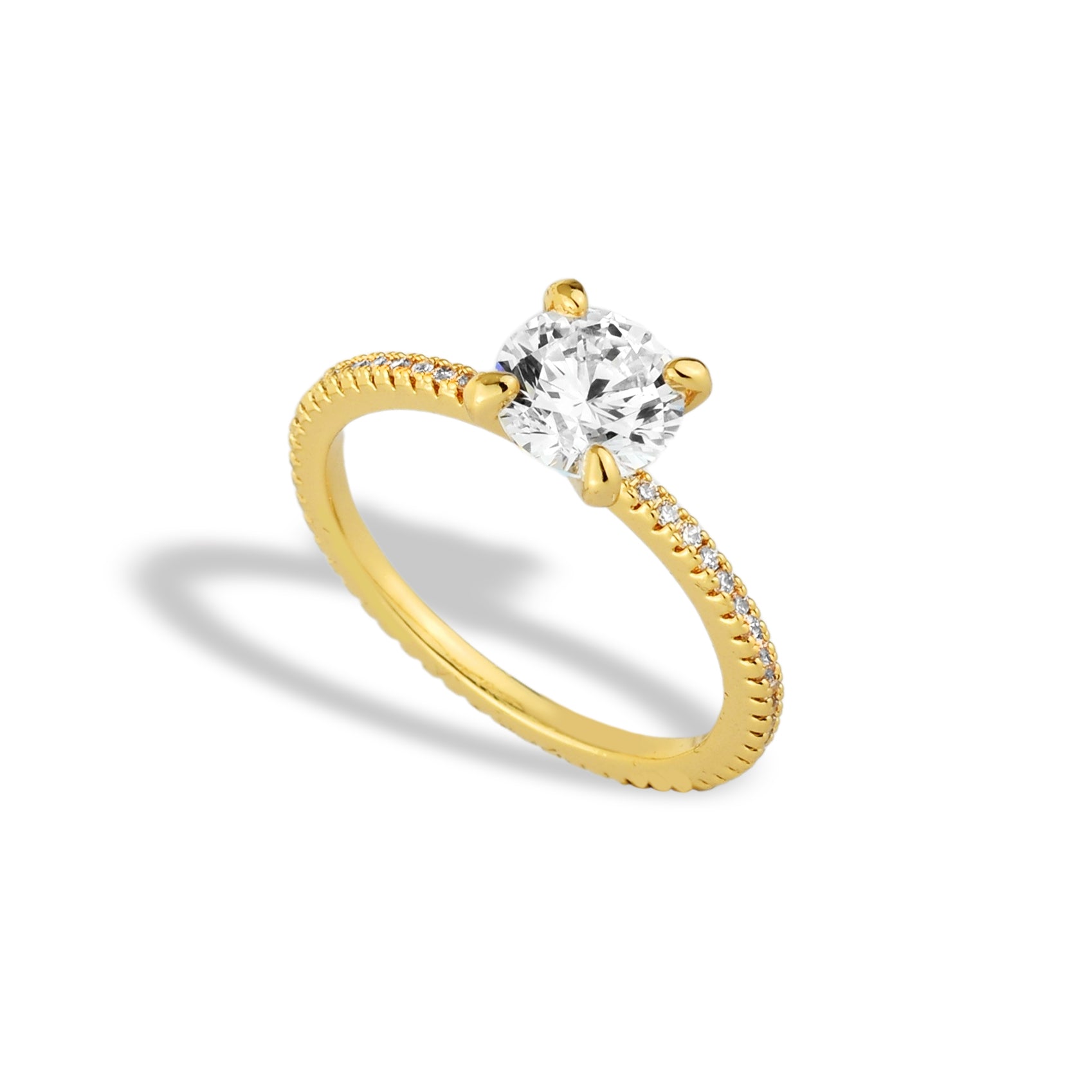 Anel Feminino Solitário Grande Cravejado com Zircônias Banhado em Ouro 18K