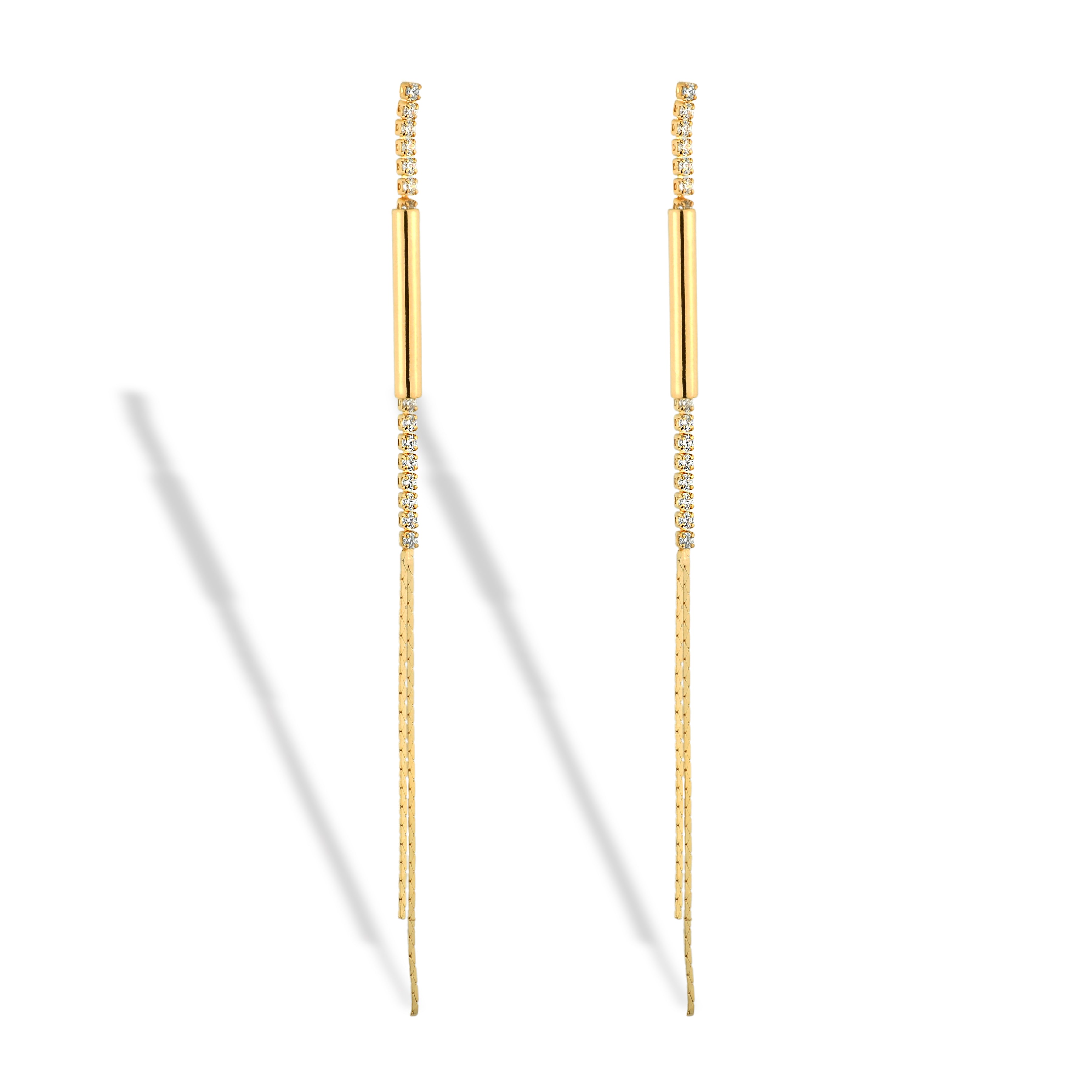 Brinco Feminino Longo Cravejado com Zircônias Banhado em Ouro 18K