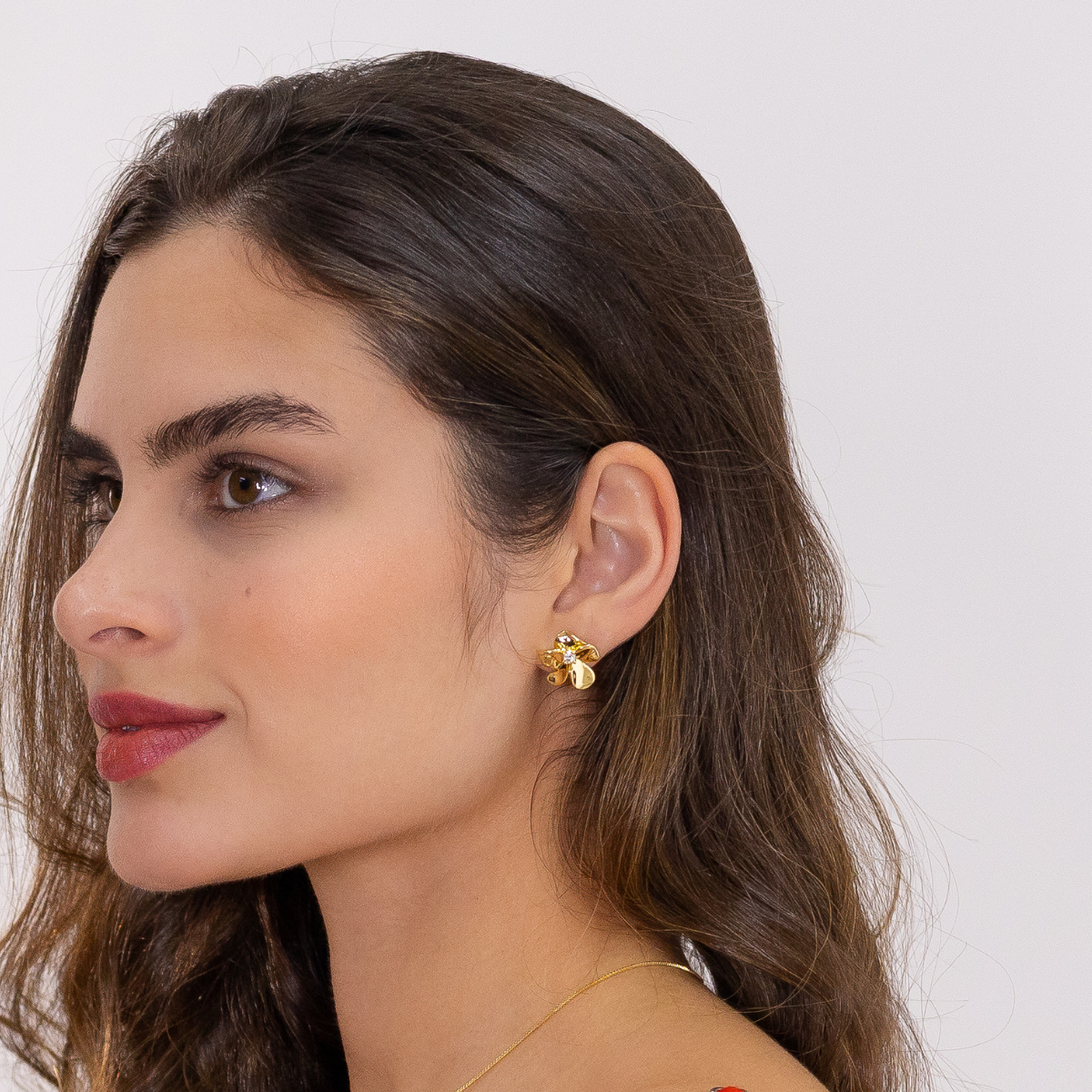 Brinco Feminino Flor Cravejado com Zircônia Banhado em Ouro 18K
