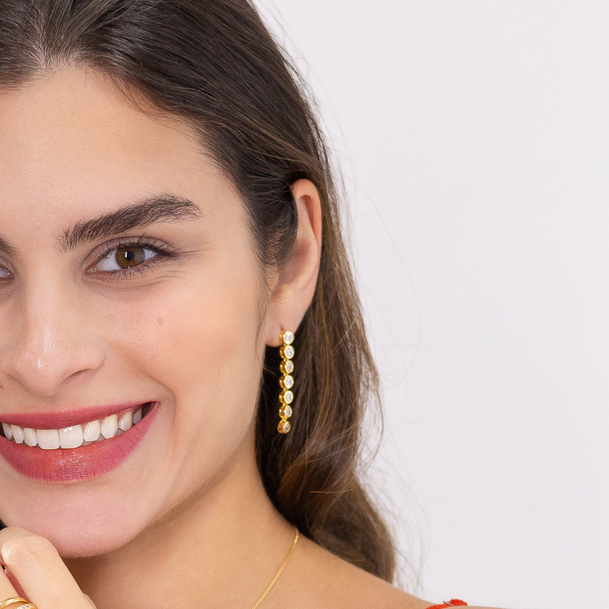 Brinco Feminino Pontos de Luz Cravejado com Zircônias Banhado em Ouro 18K