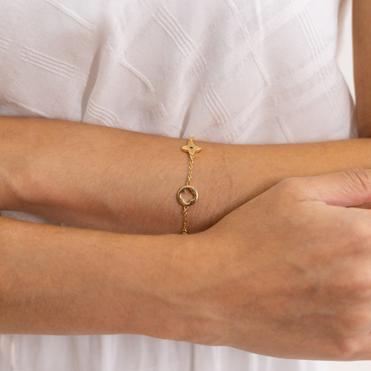 Pulseira Feminina Charmes Banhado em Ouro 18K