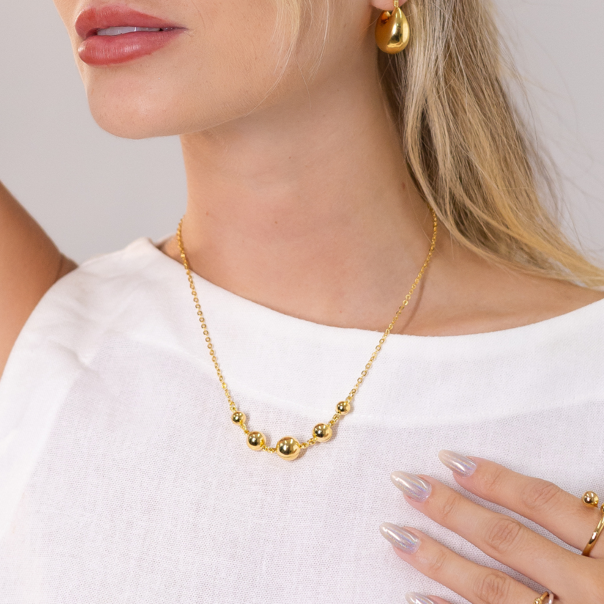 Colar Feminino Bolas Banhado em Ouro 18K
