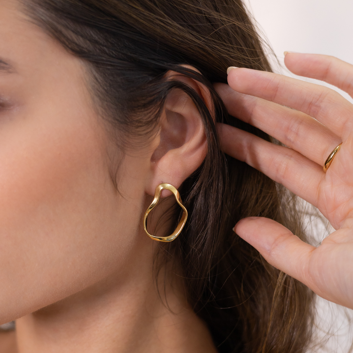 Brinco Feminino Orgânico Banhado em Ouro 18K