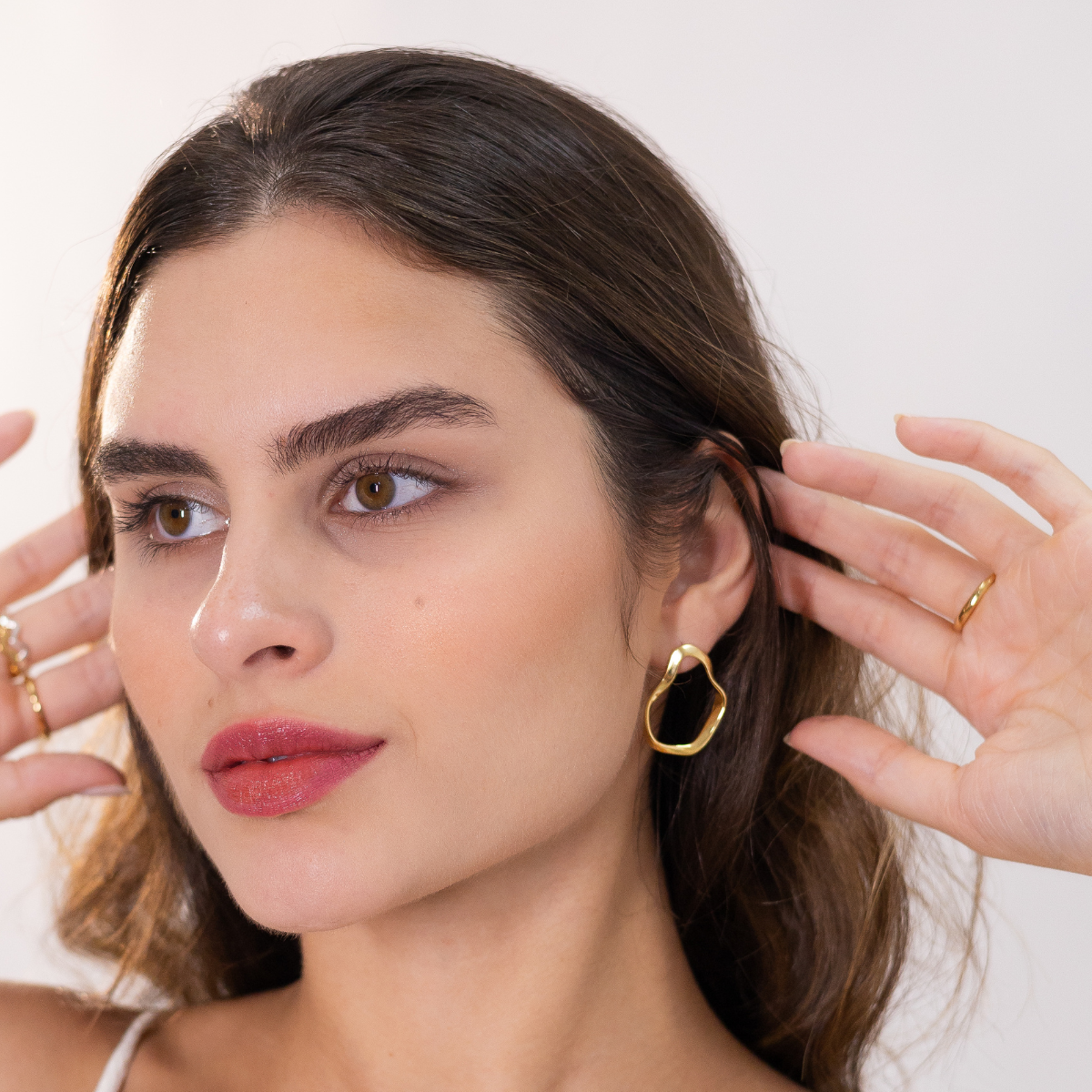 Brinco Feminino Orgânico Banhado em Ouro 18K